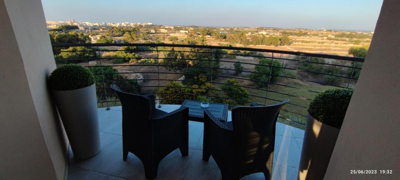 Skyline Court Holiday Apartments Hal Ghaxiak Exterior foto