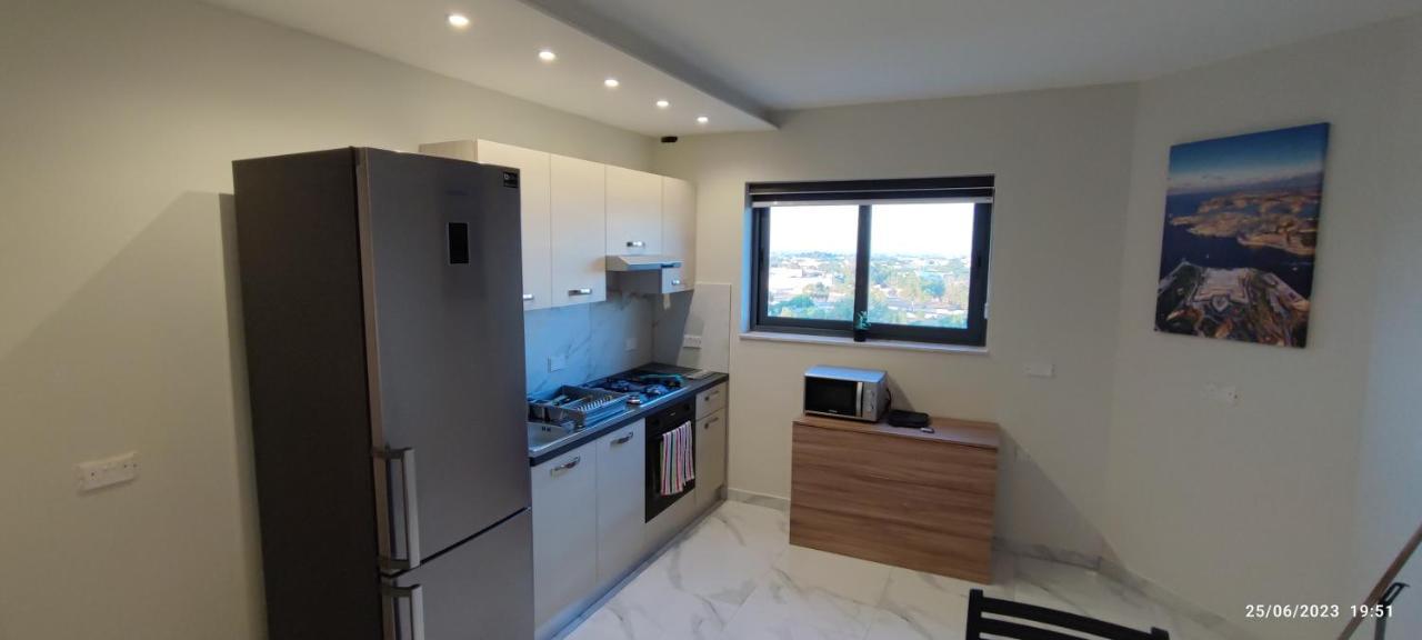 Skyline Court Holiday Apartments Hal Ghaxiak Exterior foto